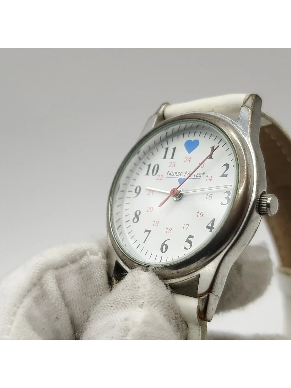 Nurse Mates White 24hr Dial 31mm Quartz Womens White Leather Band New Battery